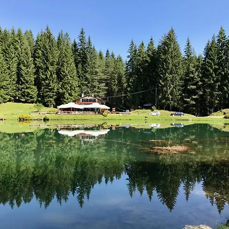 Beautiful Ground Floor Flat Few Steps From Centre Διαμέρισμα