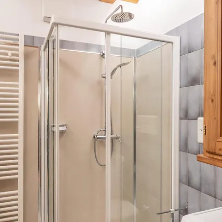 Beautiful Ground Floor Flat Few Steps From Centre * 코르티나 담페조