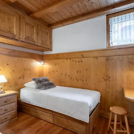 Beautiful Ground Floor Flat Few Steps From Centre 아파트 *