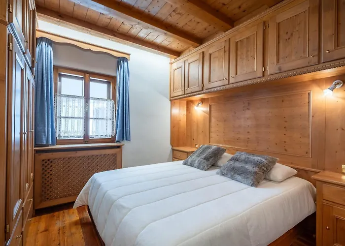 Beautiful Ground Floor Flat Few Steps From Centre Cortina d'Ampezzo