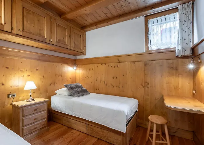 Beautiful Ground Floor Flat Few Steps From Centre Apartmán *