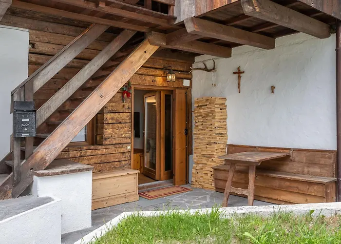 Beautiful Ground Floor Flat Few Steps From Centre Cortina dʼAmpezzo